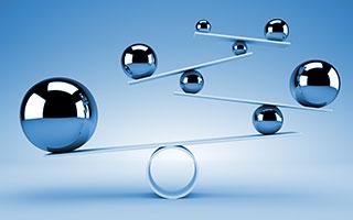 8 metal balls all carefully balanced